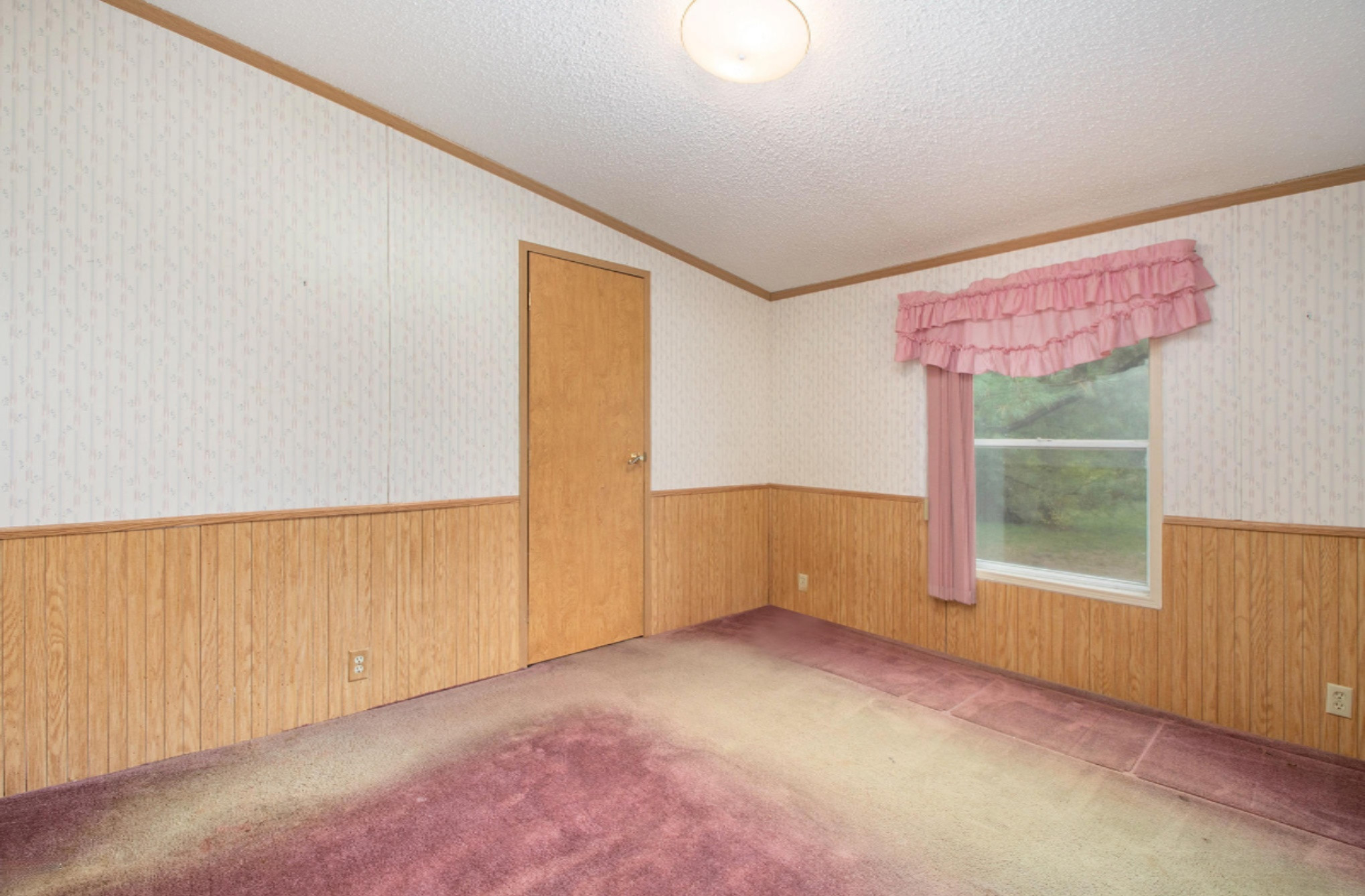 701 14th Street, Unit 79 Three Rivers, MI 49093 - Photo 16 of 21 IMG_3159