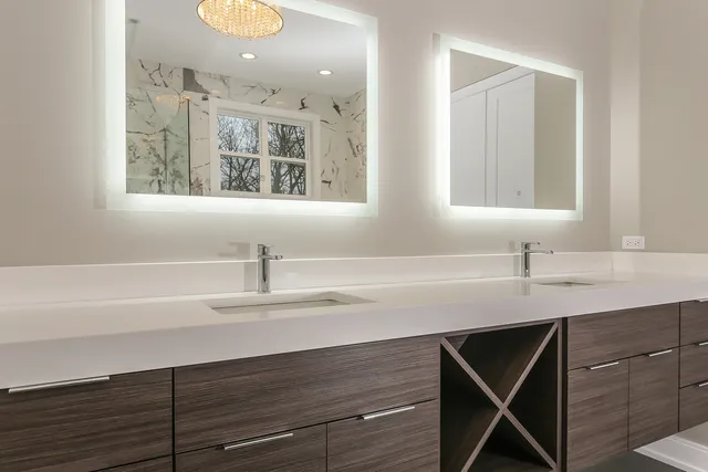 $899,000 | 174 Red Leaf Circle, Lakewood, IL 60014