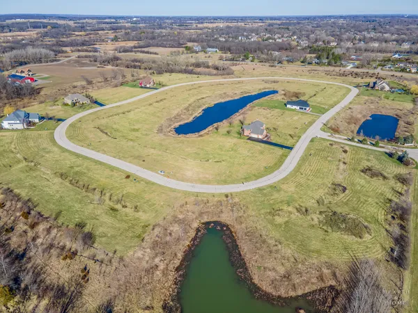 $899,000 | 174 Red Leaf Circle, Lakewood, IL 60014