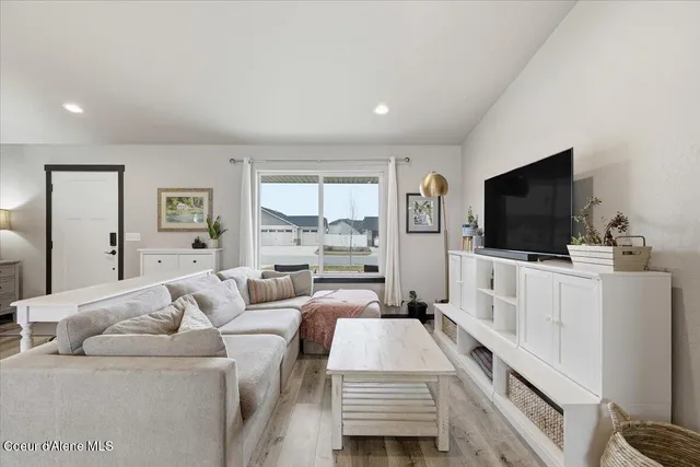 $525,000 | 5616 West Lujack Way, Rathdrum, ID 83858