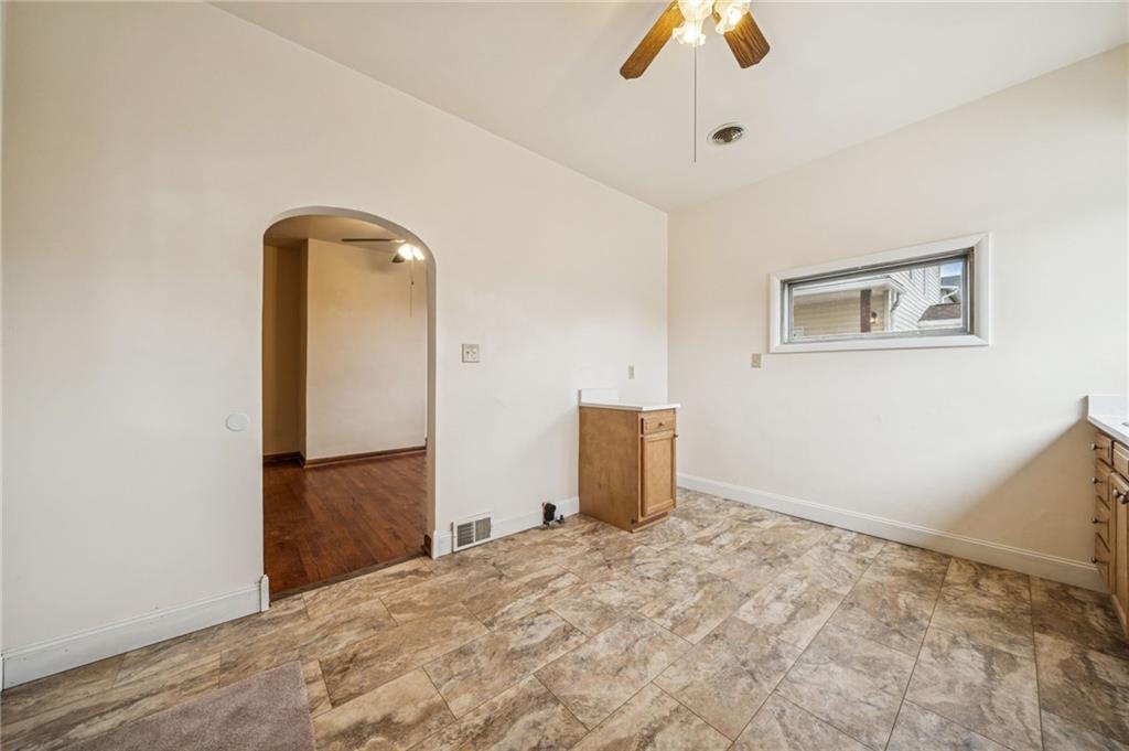 407 Walnut Street Latrobe, PA 15650 - Photo 12 of 32