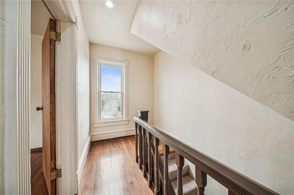 407 Walnut Street Latrobe, PA 15650 - Photo 14 of 32