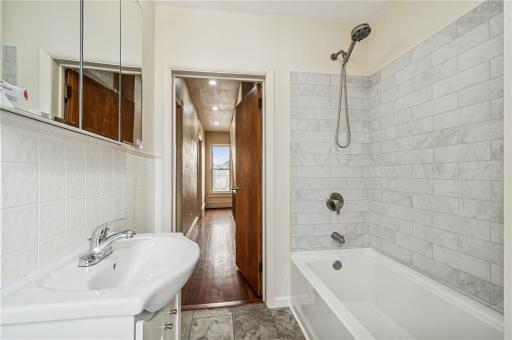 407 Walnut Street Latrobe, PA 15650 - Photo 21 of 32