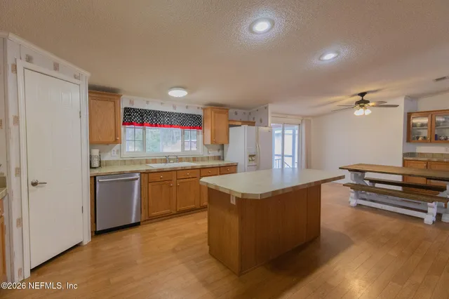 $239,000 | 203 Palmetto Court, Georgetown, FL 32139