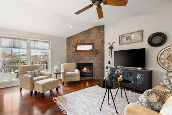 $614,900 | 82 Scotscraig Drive, Valparaiso, IN 46385