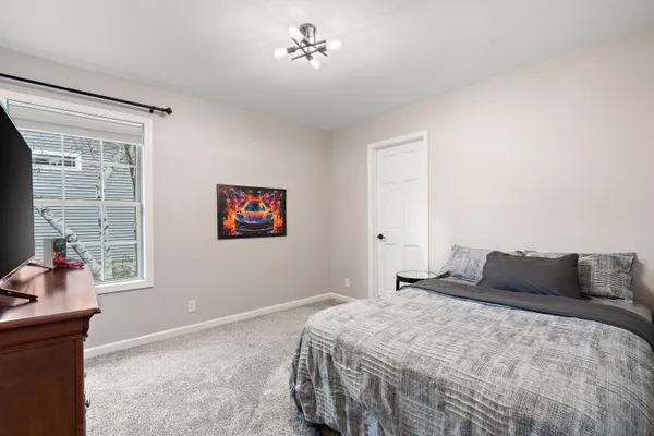 $614,900 | 82 Scotscraig Drive, Valparaiso, IN 46385