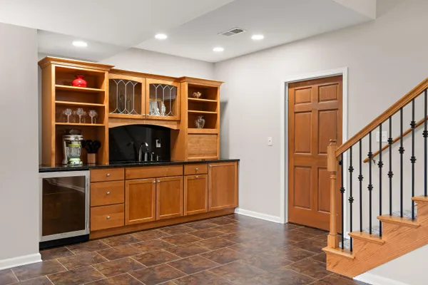 $614,900 | 82 Scotscraig Drive, Valparaiso, IN 46385