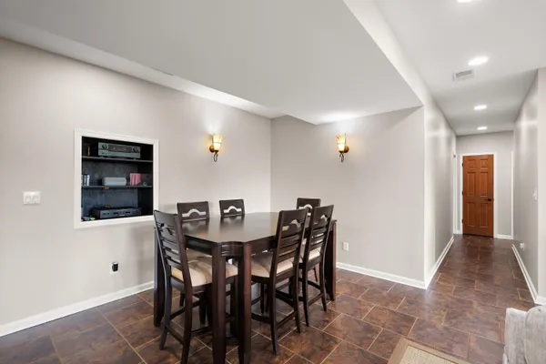 $614,900 | 82 Scotscraig Drive, Valparaiso, IN 46385