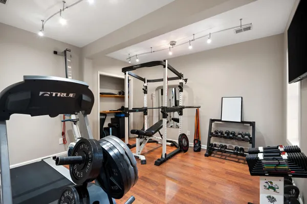 $614,900 | 82 Scotscraig Drive, Valparaiso, IN 46385