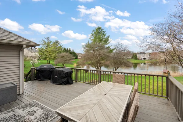 $614,900 | 82 Scotscraig Drive, Valparaiso, IN 46385