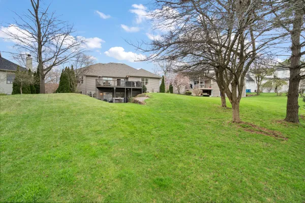 $614,900 | 82 Scotscraig Drive, Valparaiso, IN 46385