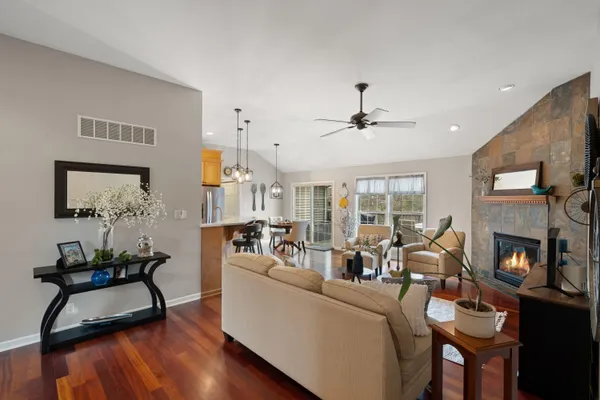 $614,900 | 82 Scotscraig Drive, Valparaiso, IN 46385