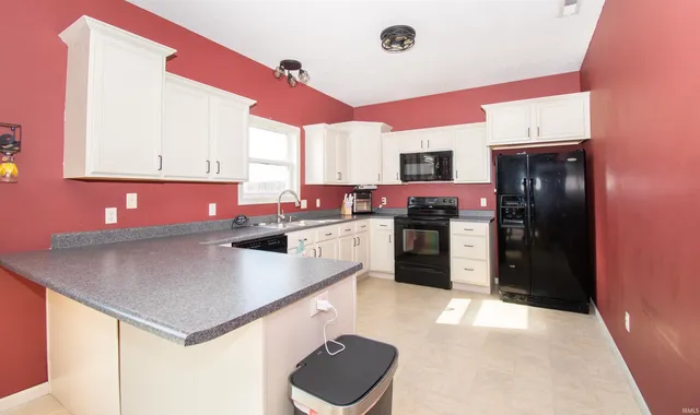 $285,000 | 9020 Ashton Pointe Boulevard, Fort Wayne, IN 46819