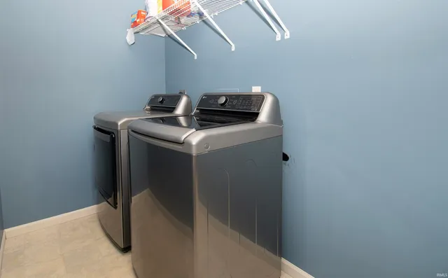 $285,000 | 9020 Ashton Pointe Boulevard, Fort Wayne, IN 46819