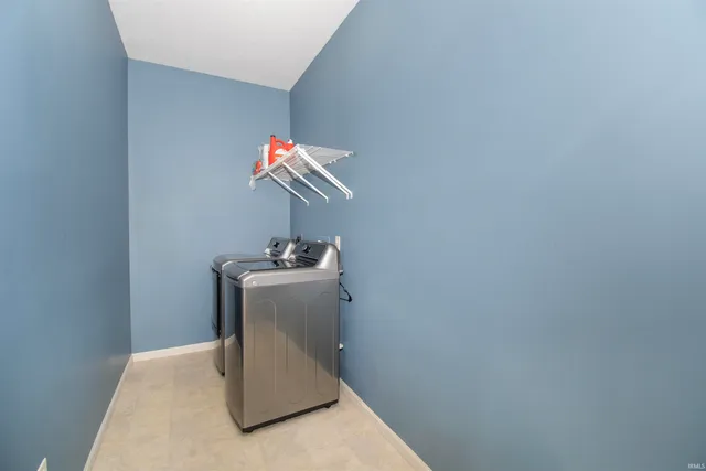 $285,000 | 9020 Ashton Pointe Boulevard, Fort Wayne, IN 46819