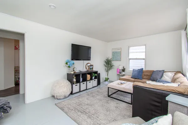 $220,000 | 1525 10th Street North, Fargo, ND 58102