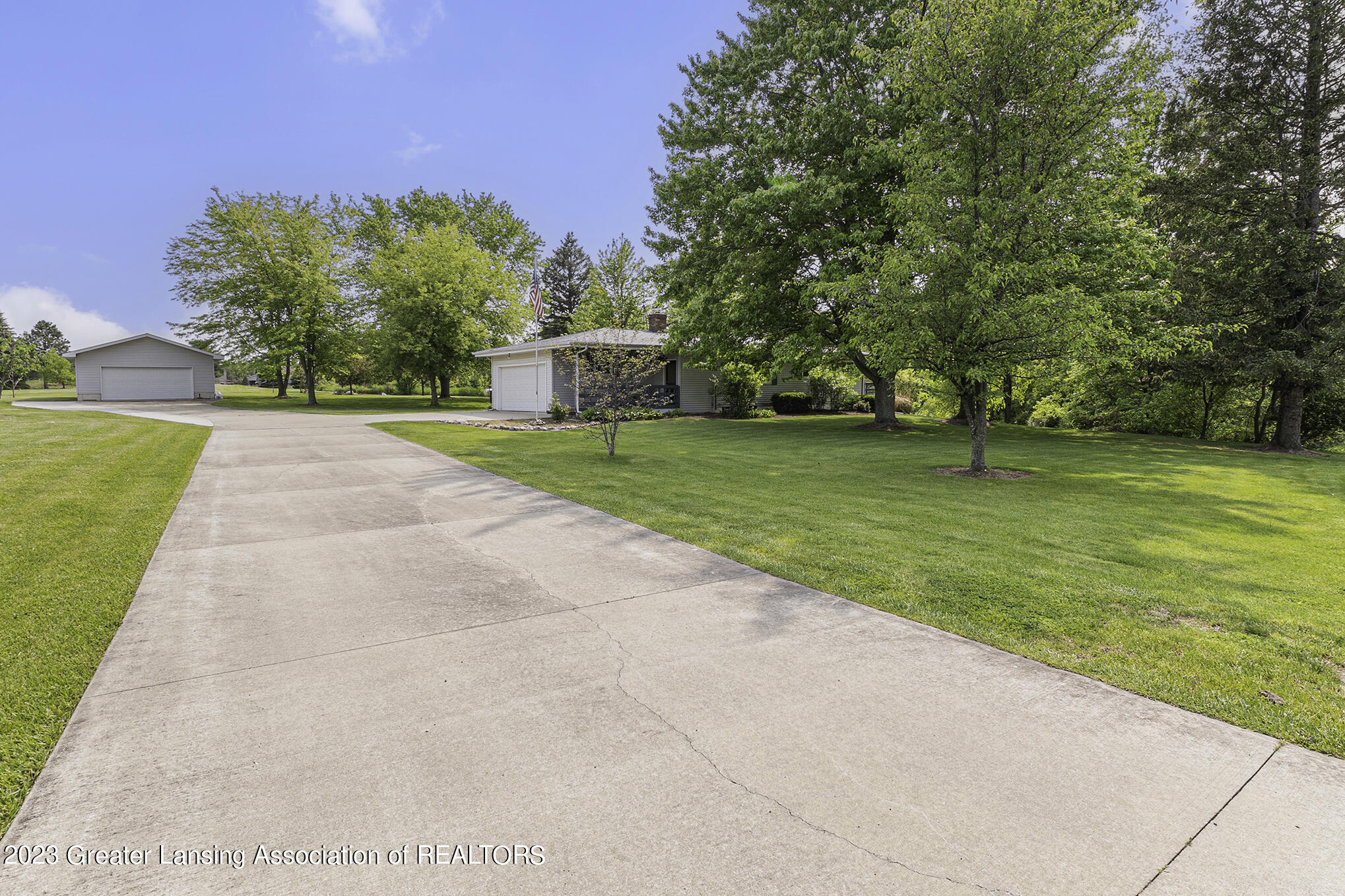 2400 Green Road St. Johns, MI 48879 - Photo 3 of 31 008_dsc03813