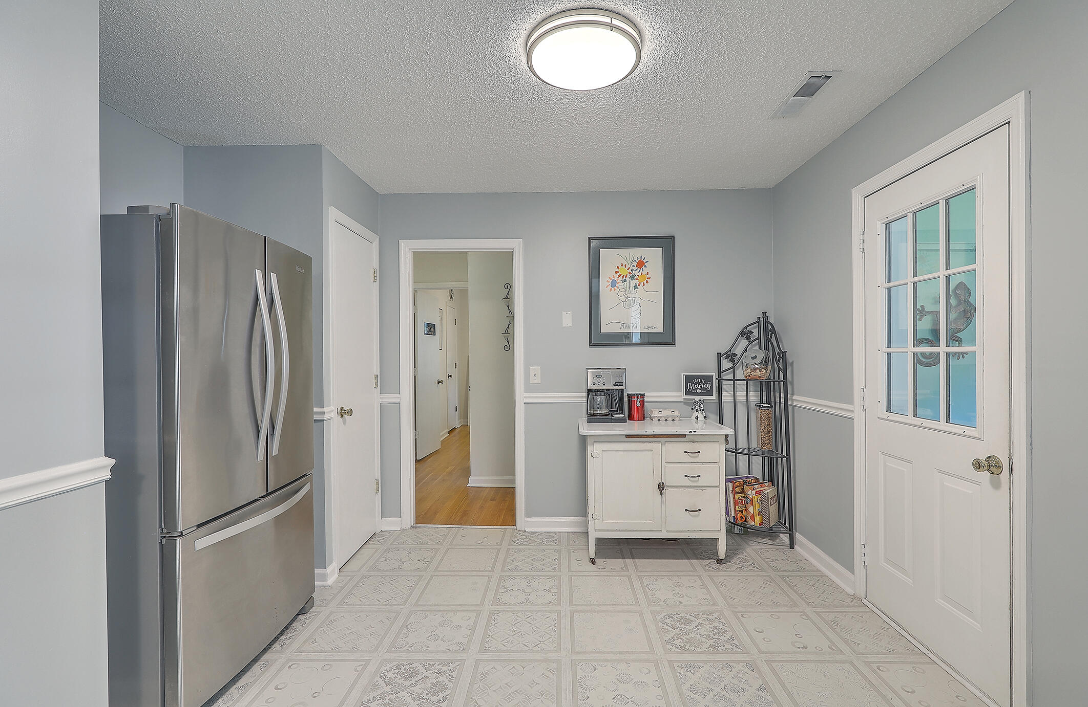 300 Oxford Road Ladson, SC 29456 - Photo 6 of 16 1R3A4801_2_3_4_5_6_7