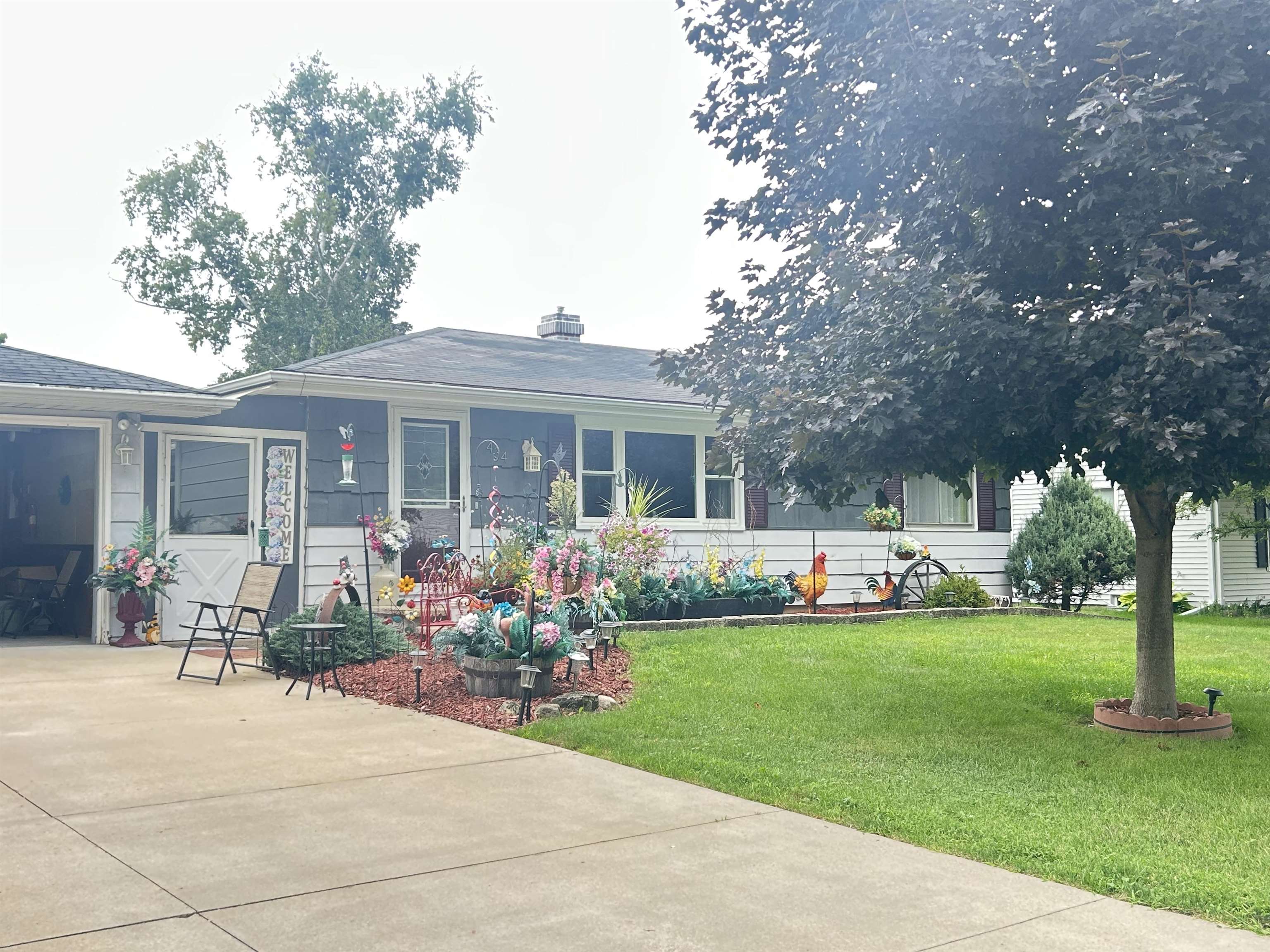 434 Melanie Lane Ripon, WI 54971 - Photo 2 of 28 Gallery Image 2