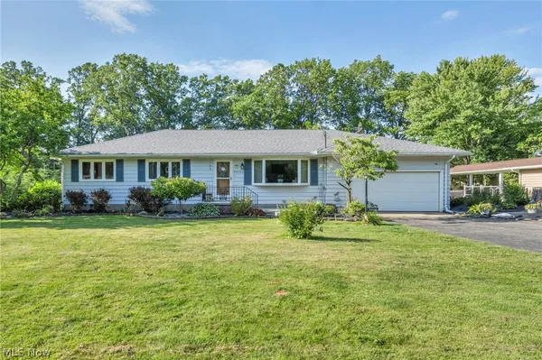 $289,900 | 39550 Calann Drive, Elyria, OH 44035