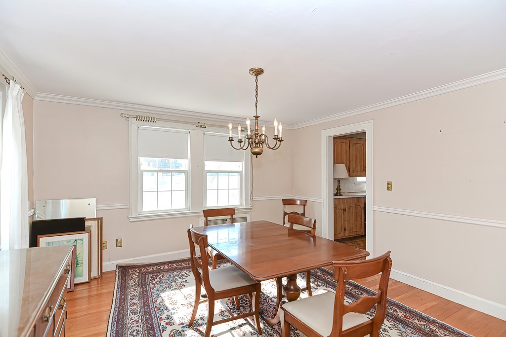 81 Whitney Road Medford, MA 02155 - Photo 11 of 42 Gallery Image 11