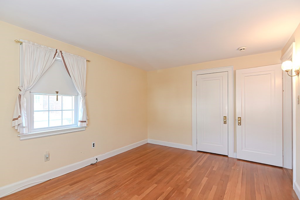 81 Whitney Road Medford, MA 02155 - Photo 35 of 42 Gallery Image 35