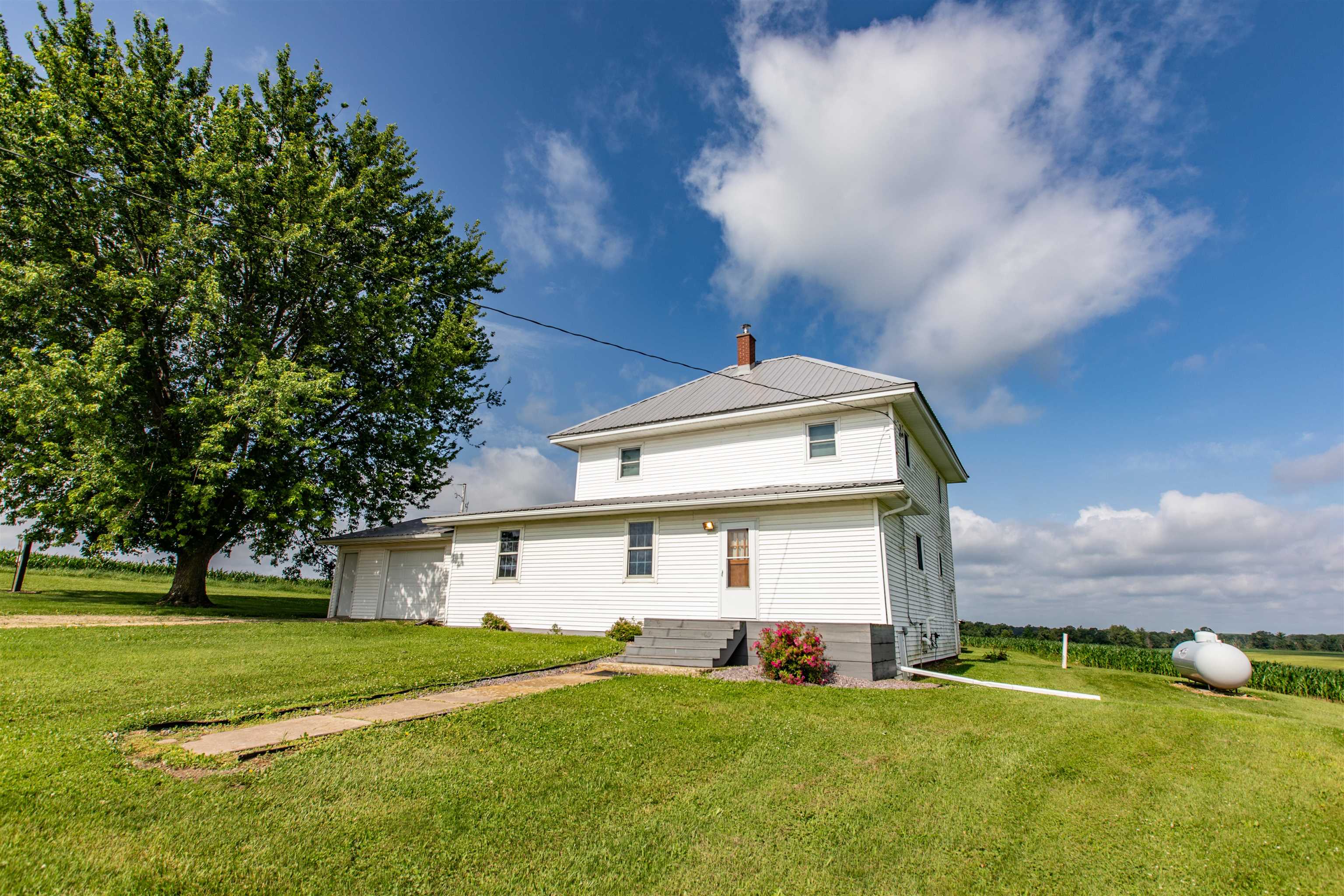 5100 Lagoon Road Highland, WI 53543 - Photo 47 of 50