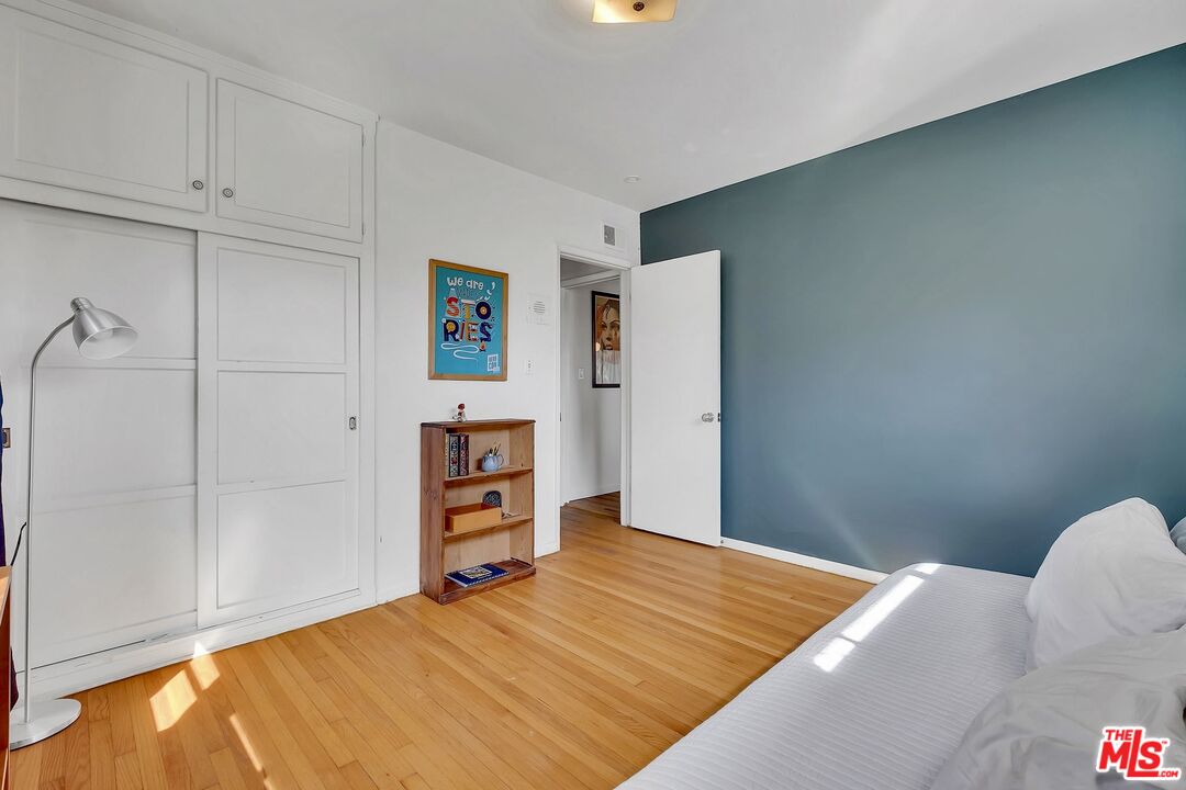 49 Ranchview Road Rolling Hills Estates, CA 90274 - Photo 23 of 49 a bedroom with a bed and a book shelf