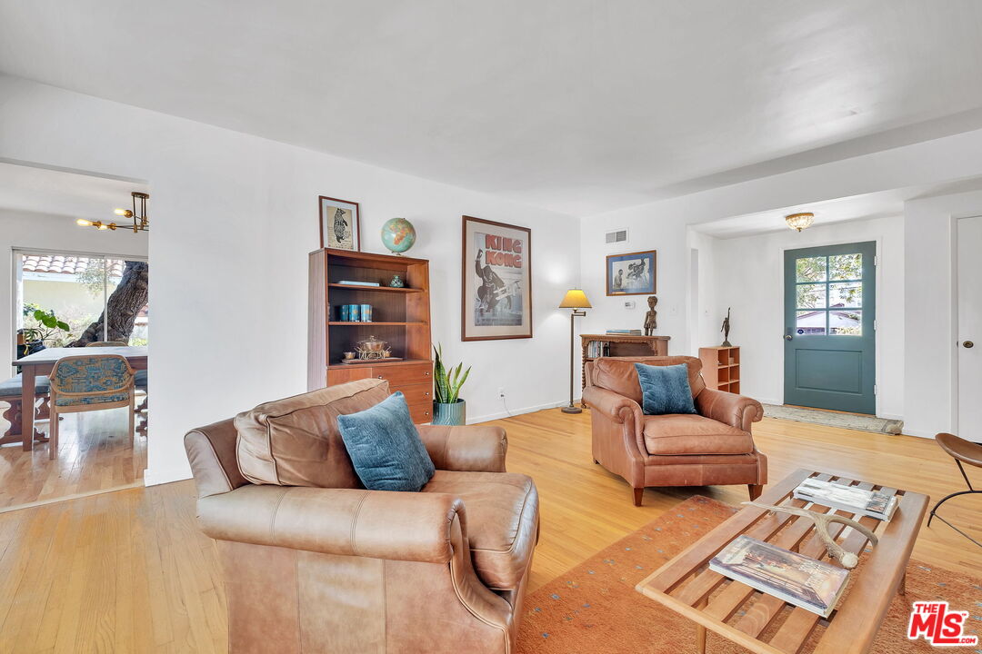 49 Ranchview Road Rolling Hills Estates, CA 90274 - Photo 8 of 49 a living room with furniture and wooden floor