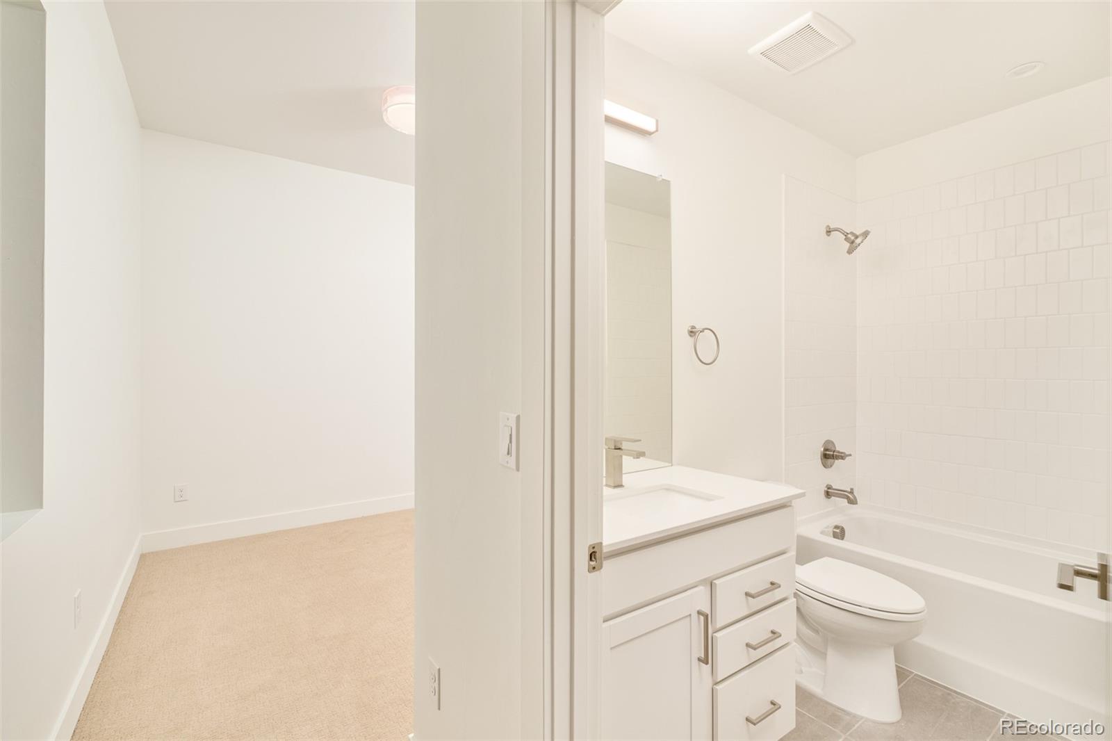 2349 South High Street Denver, CO 80210 - Photo 27 of 41