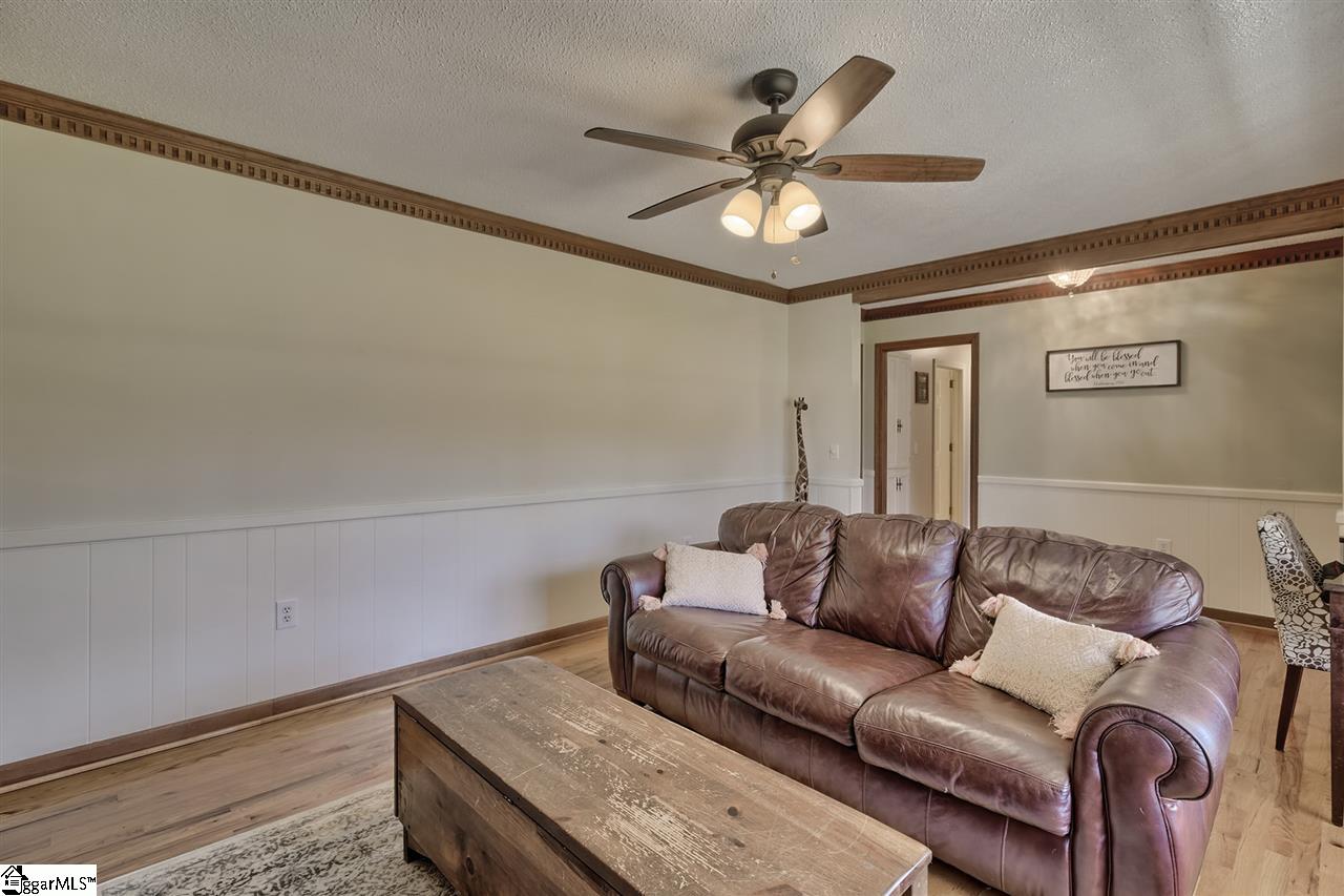 1704 Millgate Road Anderson, SC 29621 - Photo 7 of 36