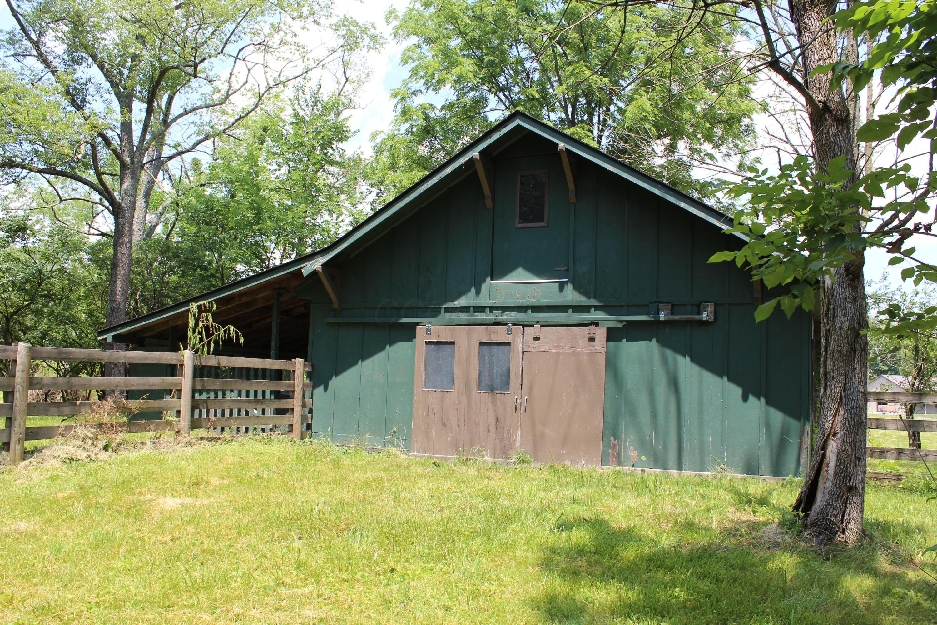 8870 Olentangy River Road Powell, OH 43065 - Photo 15 of 61 IMG_6693