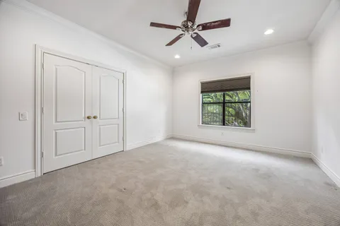 $1,999,000 | 4817 Linden Street, Bellaire, TX 77401