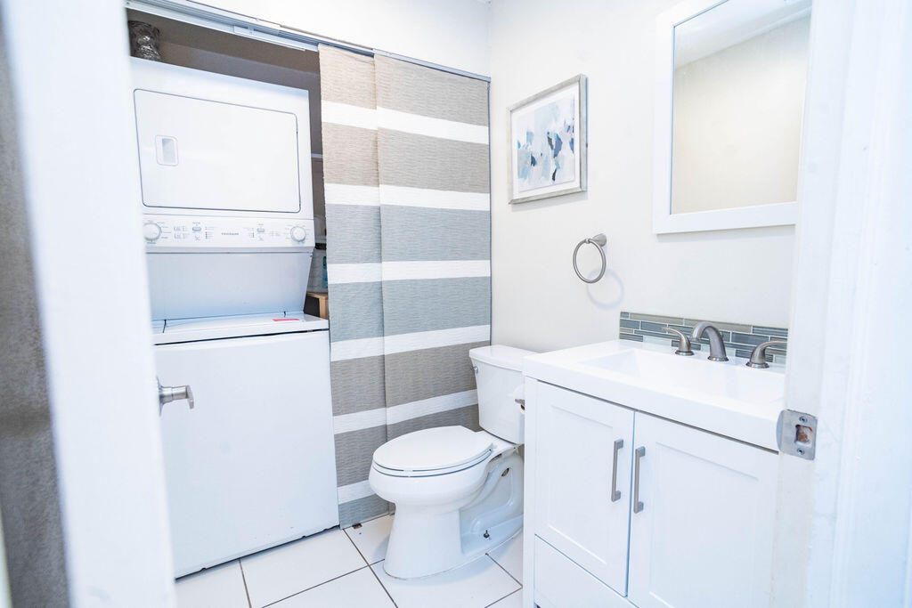 950 South Kanner Highway, Unit 124 Stuart, FL 34994 - Photo 7 of 35 DSC00771