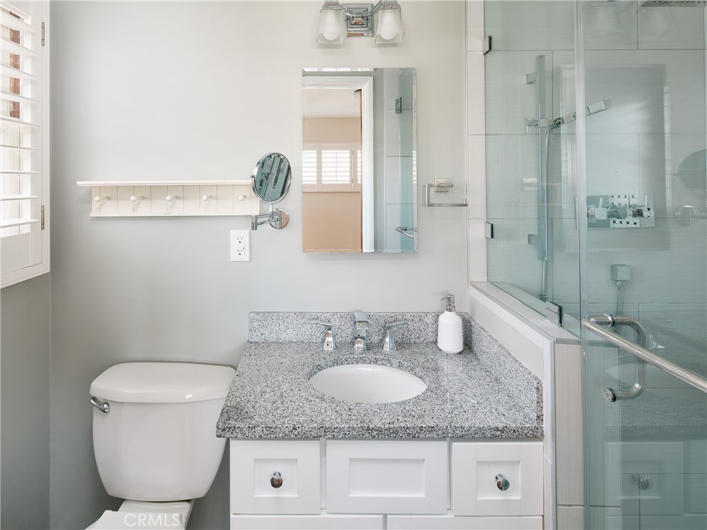 526 California Street El Segundo, CA 90245 - Photo 11 of 21