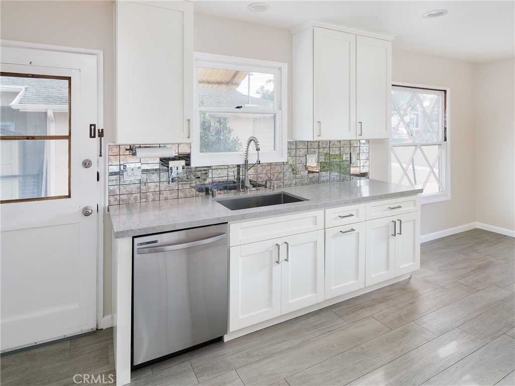 526 California Street El Segundo, CA 90245 - Photo 7 of 21