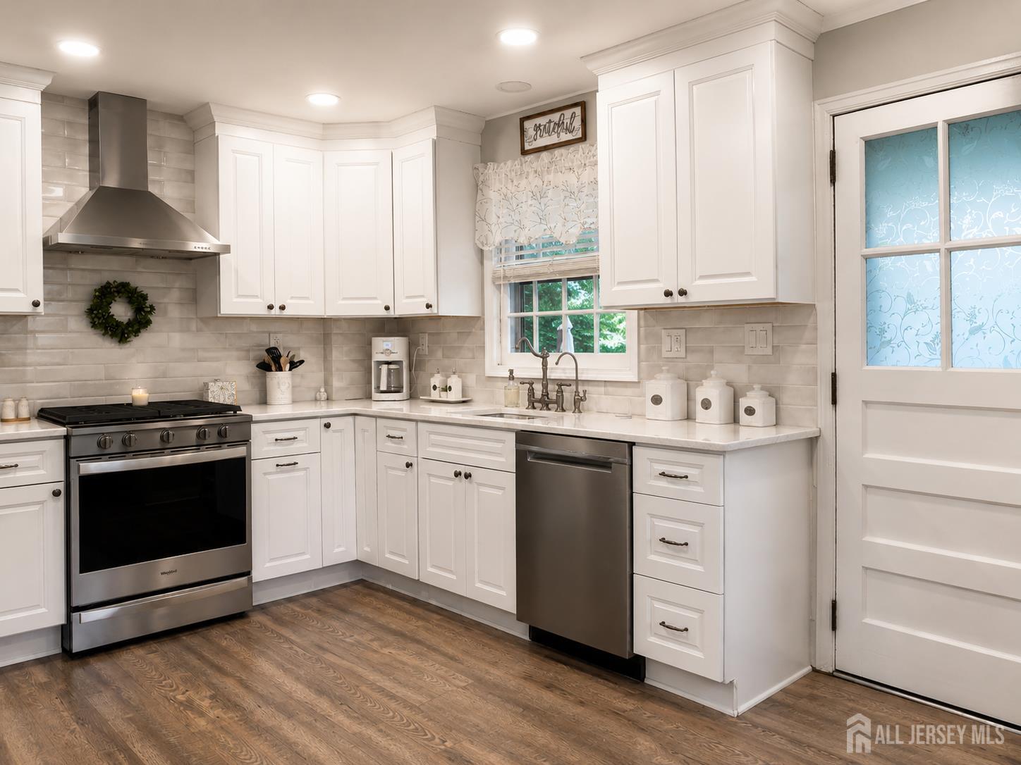 33 Lancaster Road Colonia, NJ 07067 - Photo 6 of 26