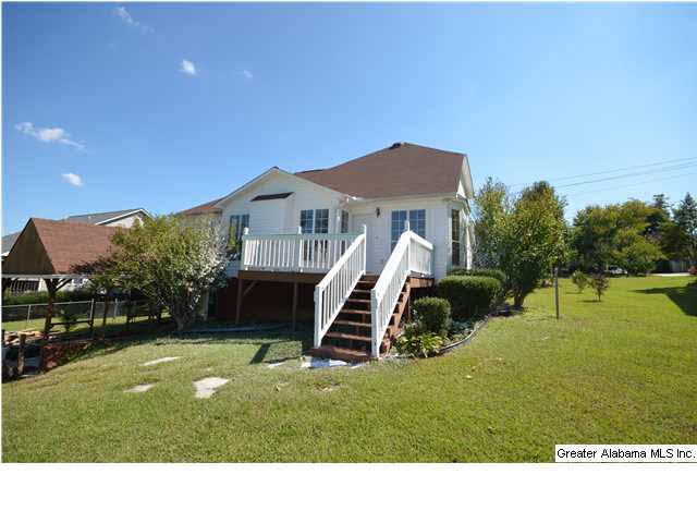 1349 4th Street Southeast Cullman, AL 35055 - Photo 4 of 25