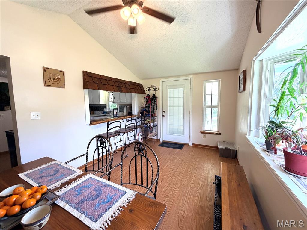 1086 Mill Hill Road St. Clair, MO 63077 - Photo 14 of 34