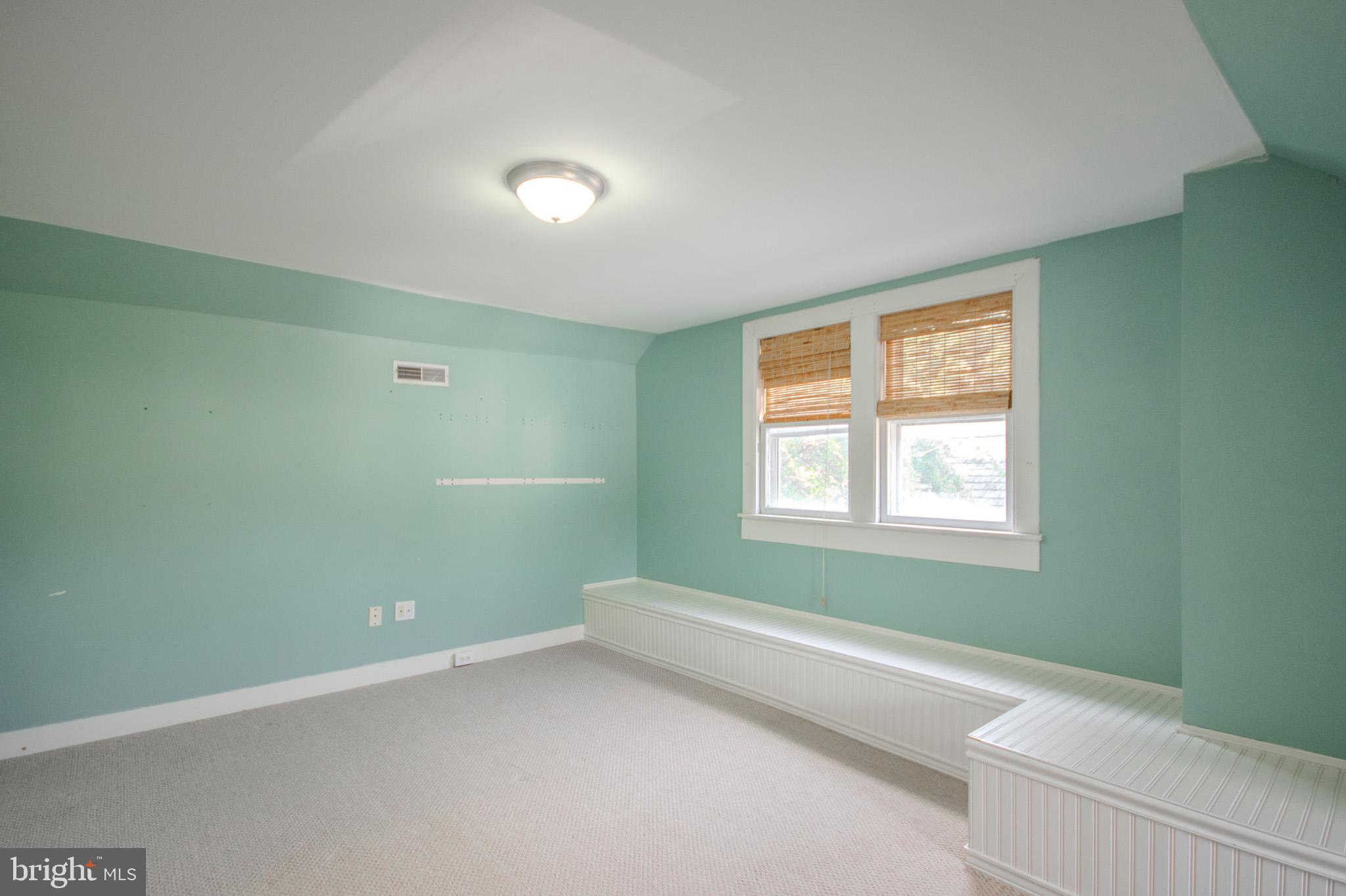 309 Gay Street Salisbury, MD 21801 - Photo 44 of 54 an empty room with a window