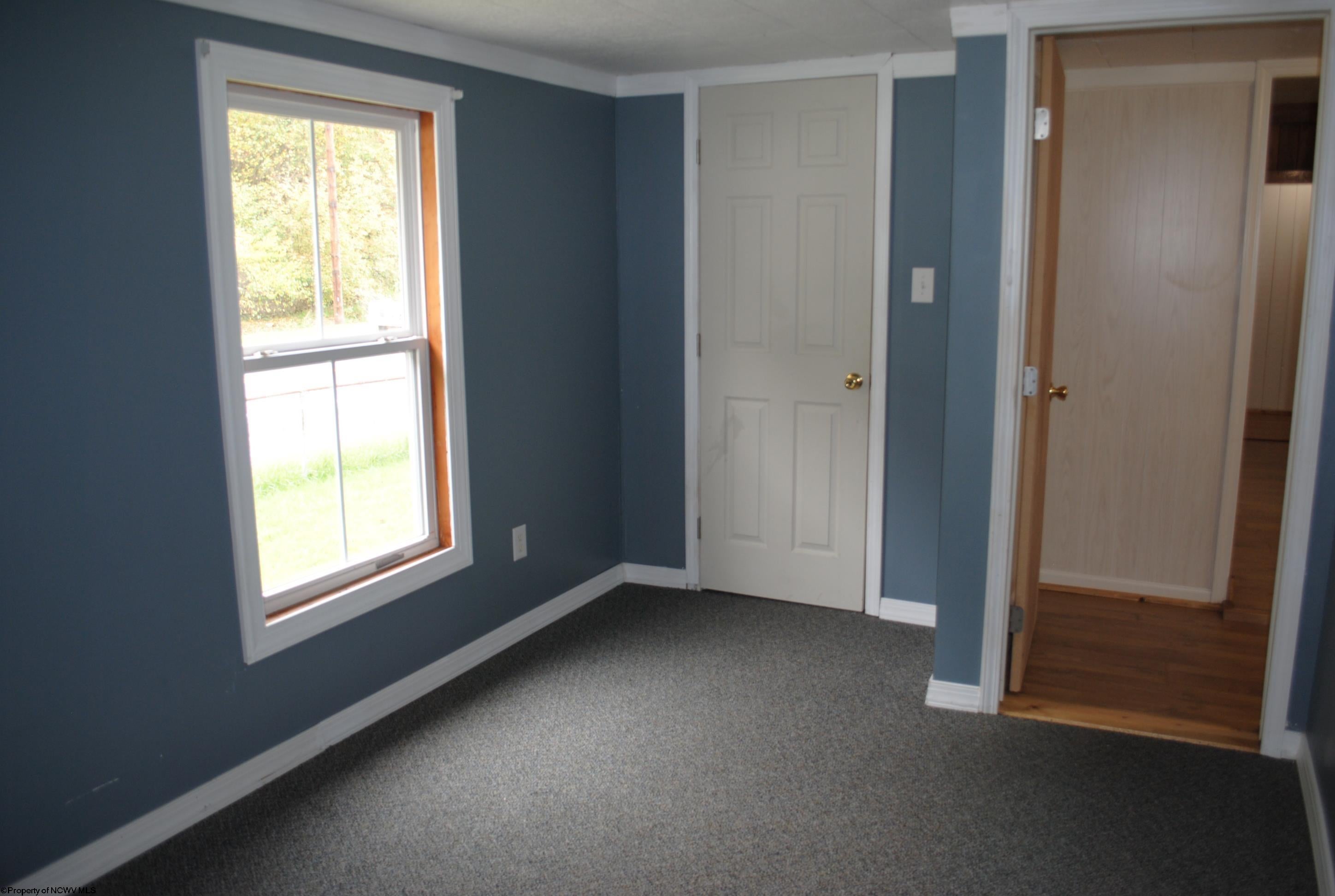 5084 Galloway Road Flemington, WV 26347 - Photo 9 of 22 Gallery Image 9