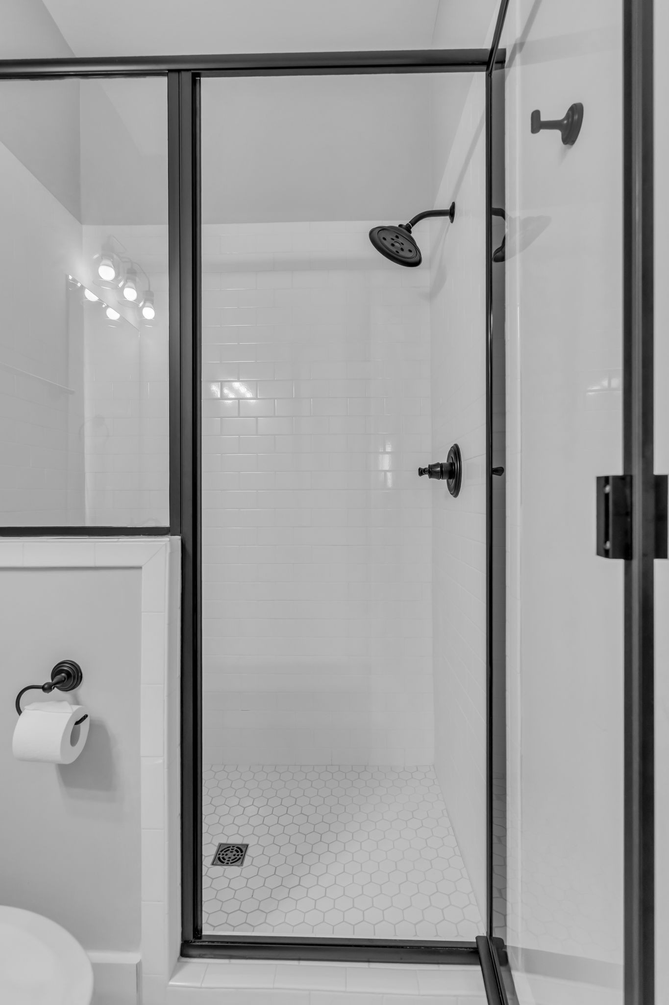 368 Azalea Circle Hendersonville, TN 37075 - Photo 12 of 61 a bathroom with a shower