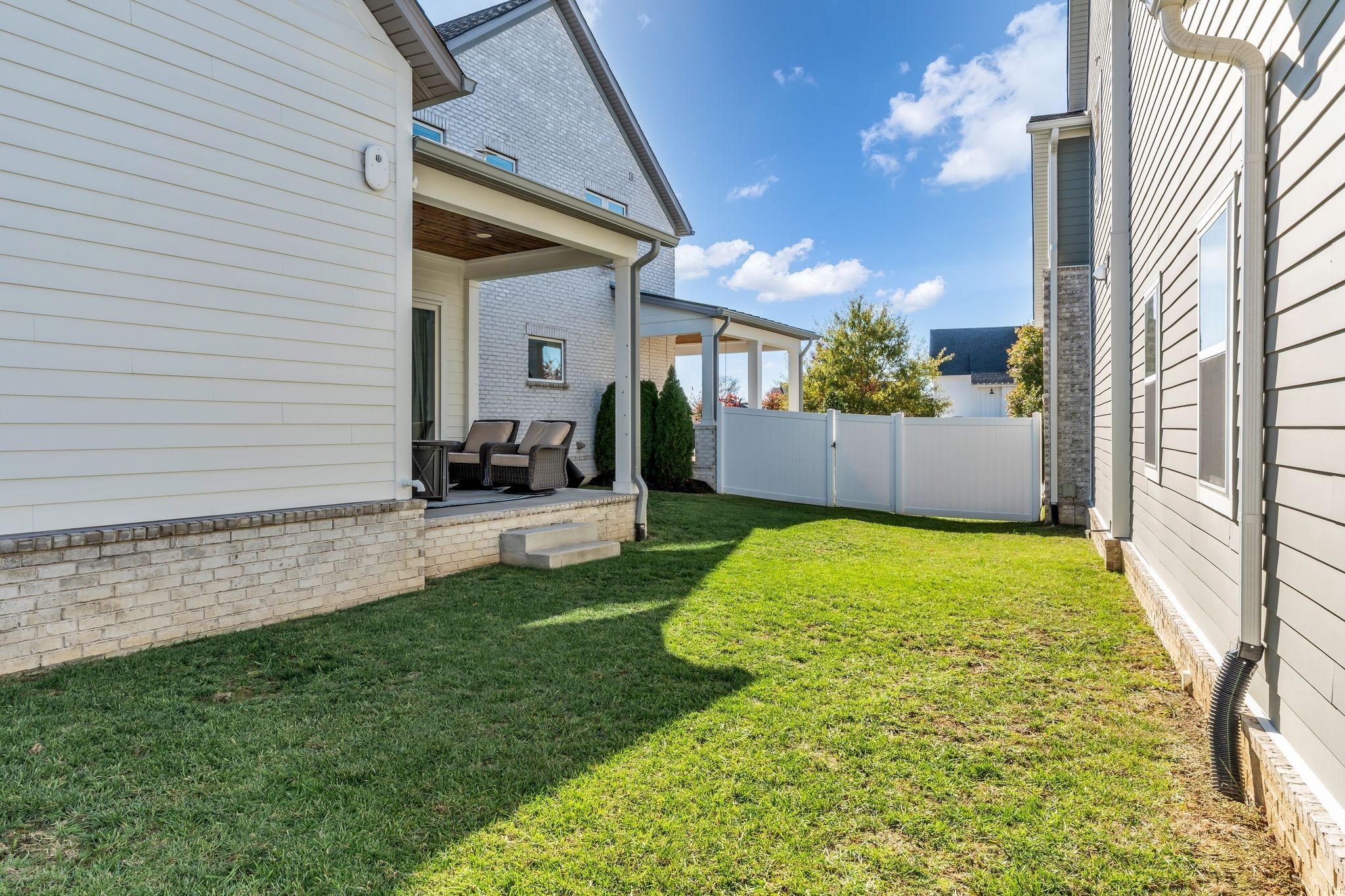 368 Azalea Circle Hendersonville, TN 37075 - Photo 47 of 61 a view of a house with backyard and sitting area
