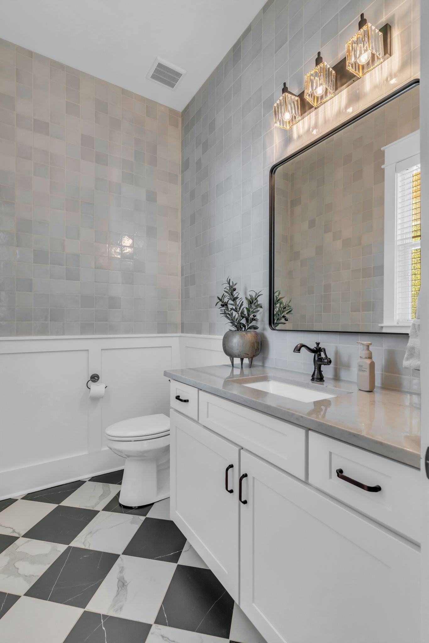 368 Azalea Circle Hendersonville, TN 37075 - Photo 8 of 61 a bathroom with a sink and a mirror with toilet