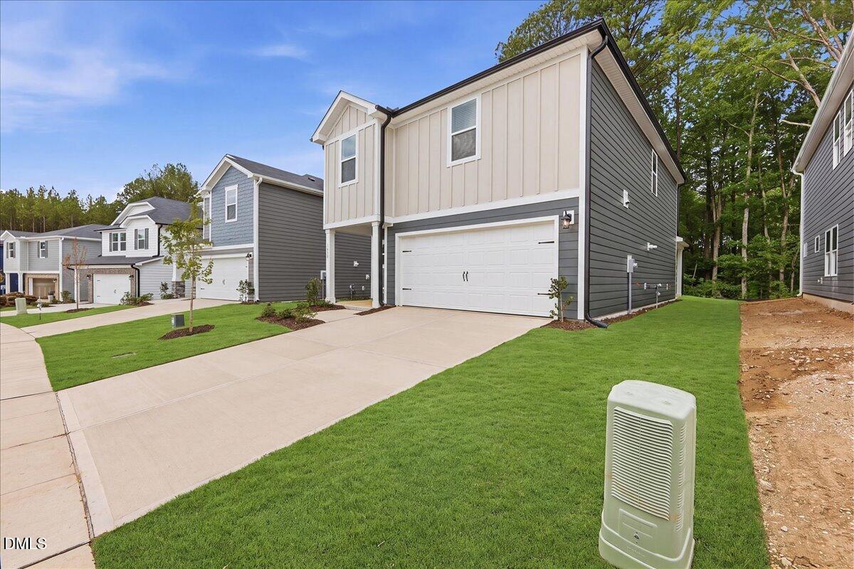 1430 Hatteras Road Durham, NC 27703 - Photo 2 of 39 02-8Y3A9537