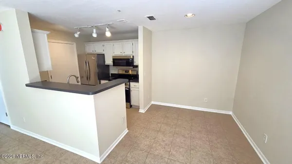 $125,000 | 7701 Timberlin Park Boulevard, Unit 824, Jacksonville, FL 32256