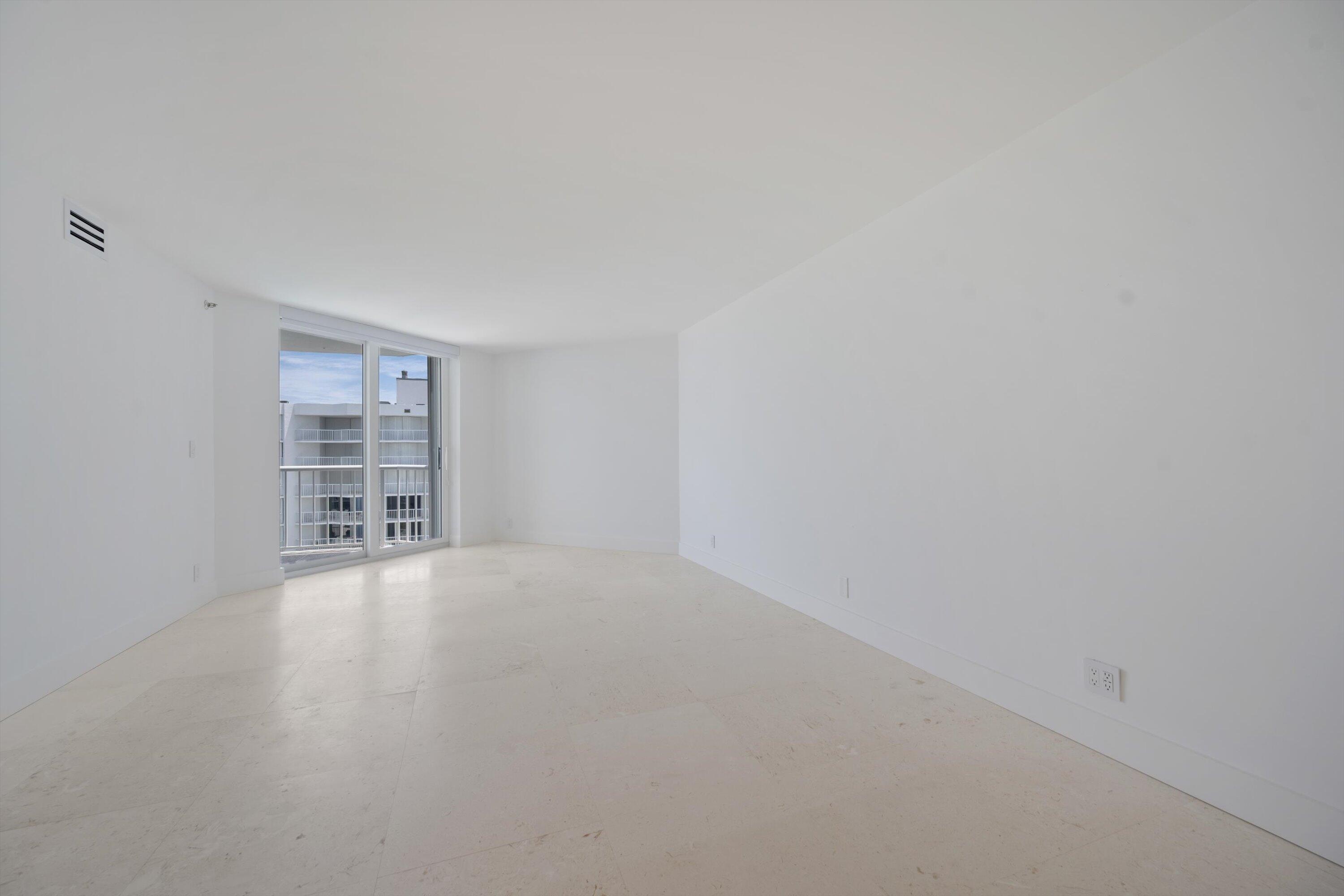 3170 South Ocean Boulevard, Unit 601N Palm Beach, FL 33480 - Photo 17 of 38 Primary Bedroom