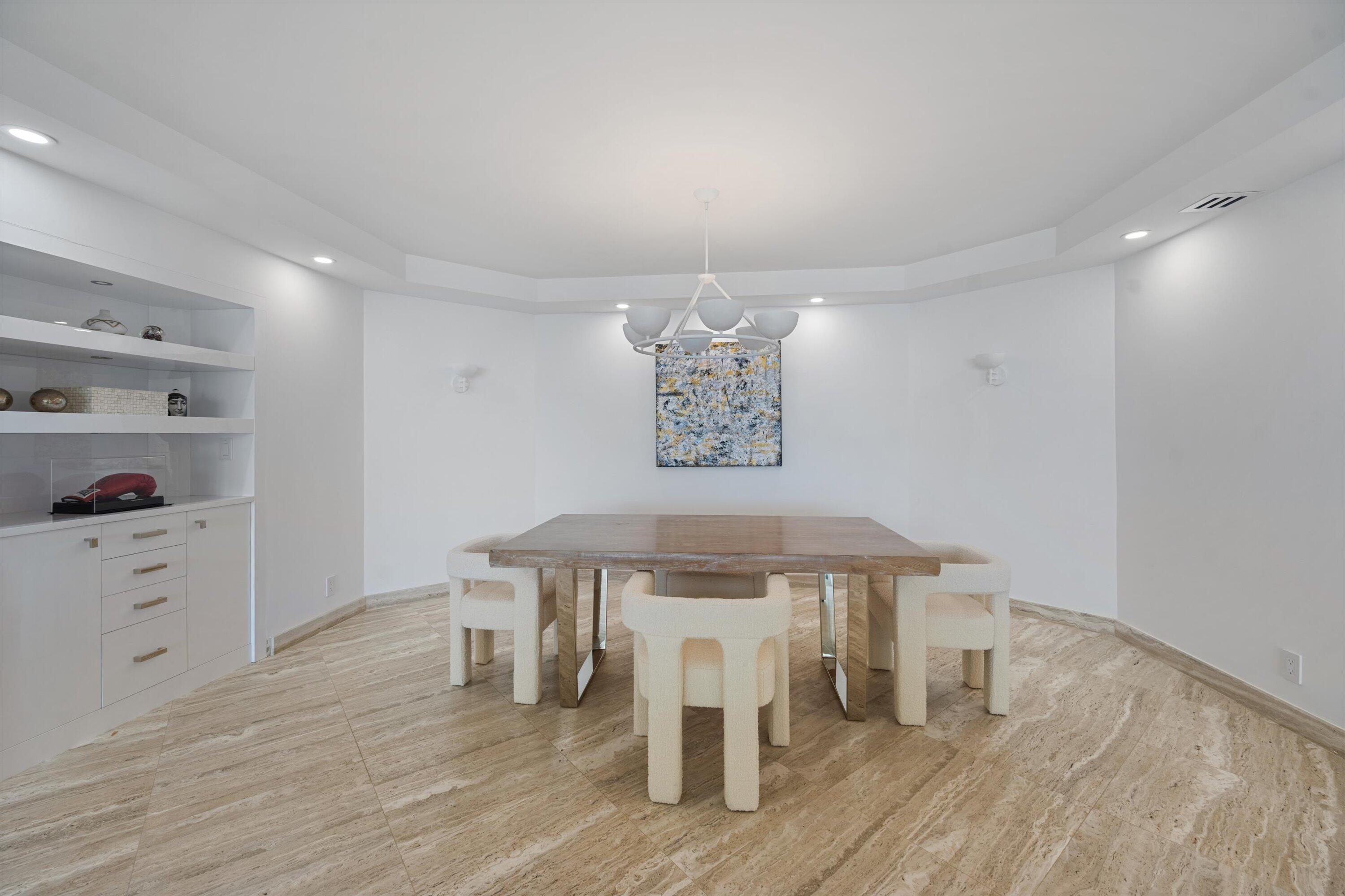 3170 South Ocean Boulevard, Unit 601N Palm Beach, FL 33480 - Photo 8 of 38 Dining Area