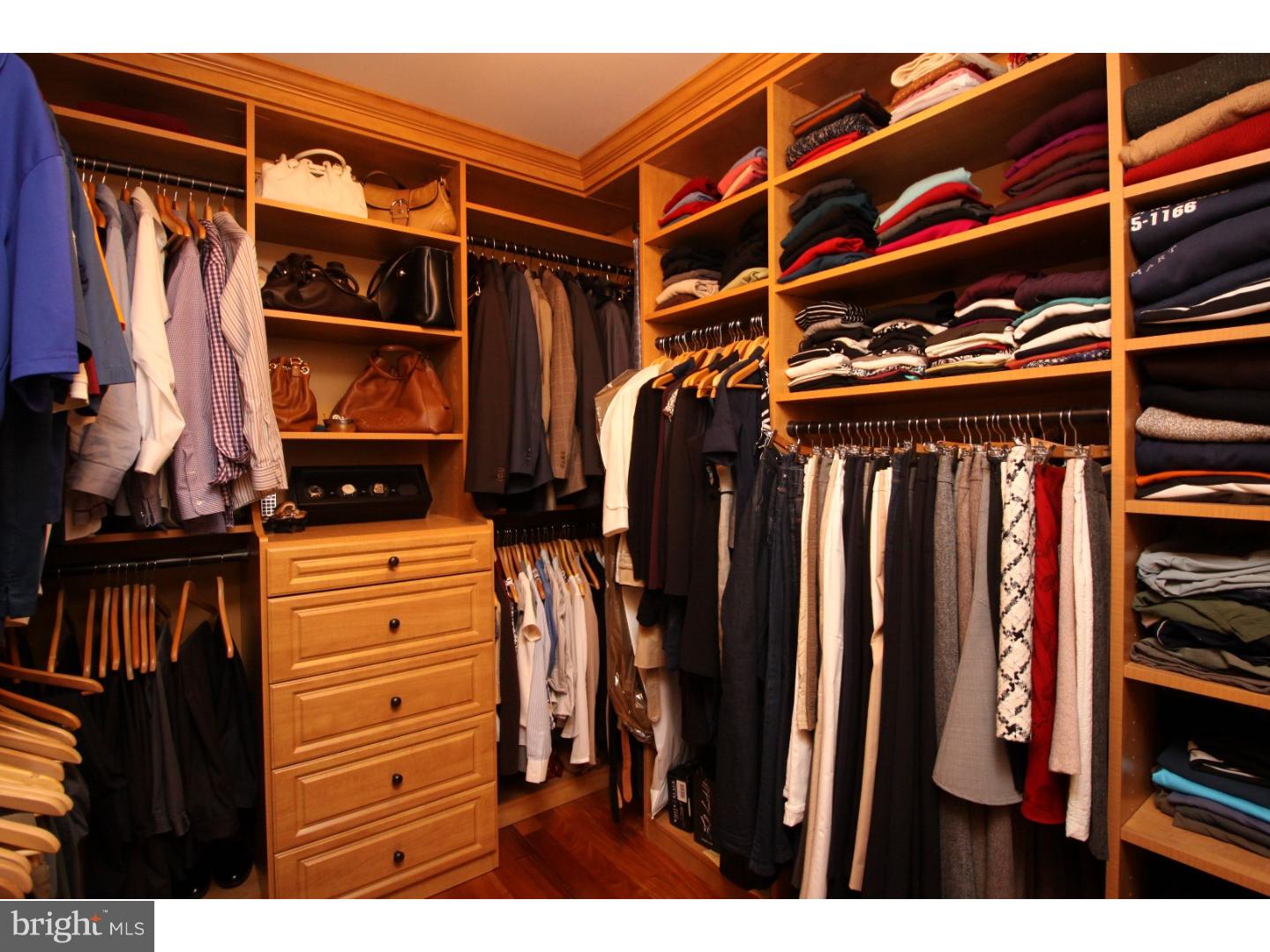 200 Starboard Way Mount Laurel, NJ 08054 - Photo 17 of 25 Master Bedroom