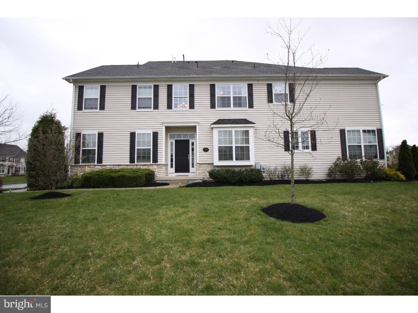 200 Starboard Way Mount Laurel, NJ 08054 - Photo 23 of 25 Exterior Front